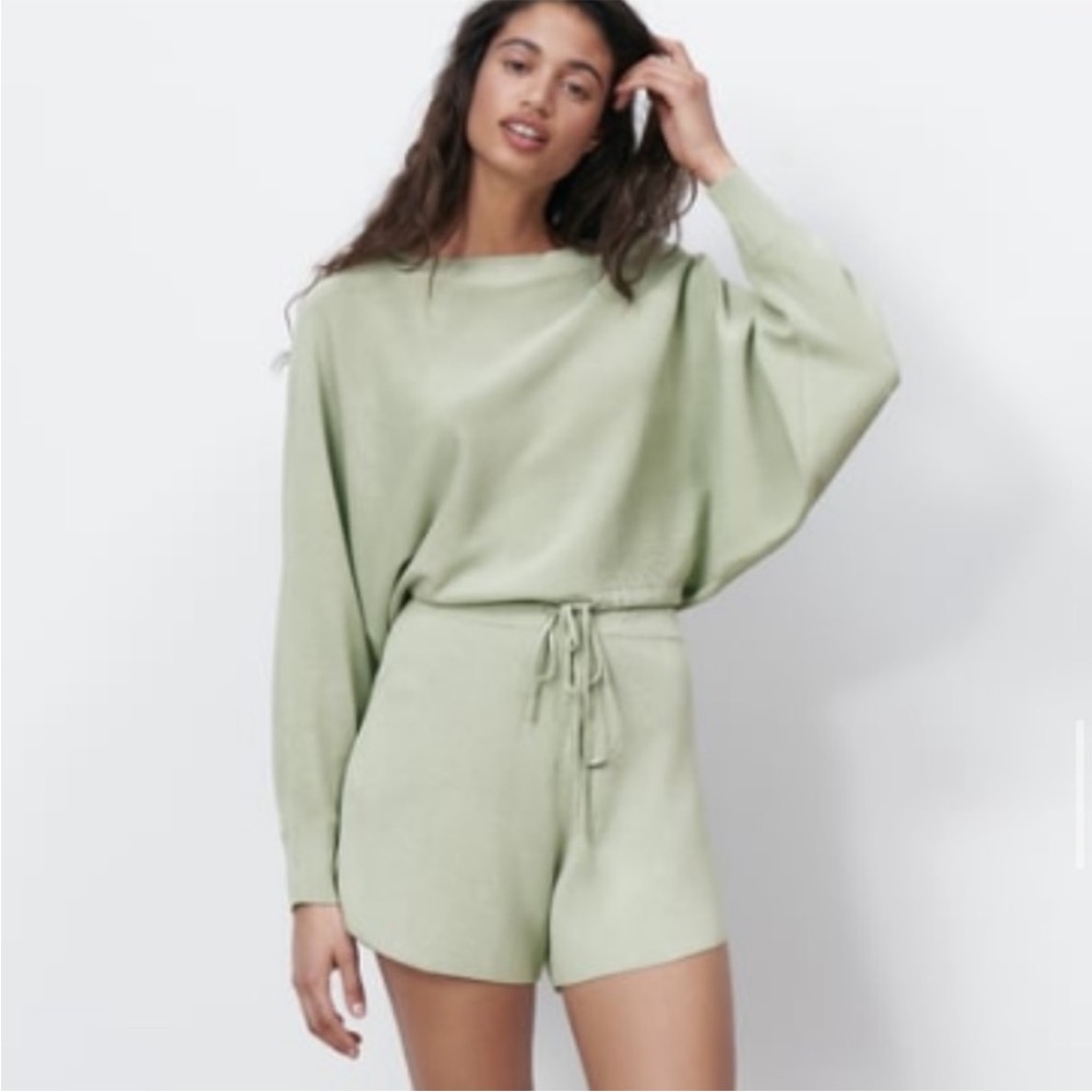 New with tags Zara Light Green knit co-ord set size small shorts and top